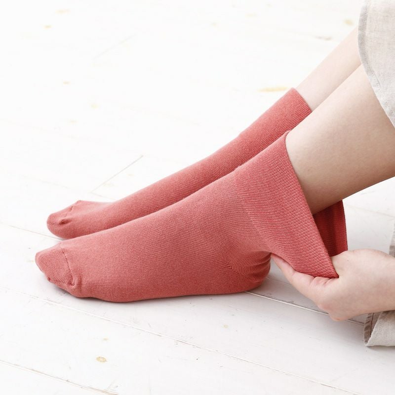 ゆったり、しめつけない靴下